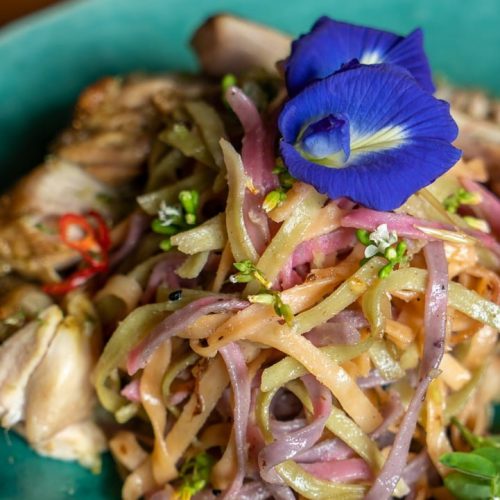 Rainbow Noodle with Chicken Thigh